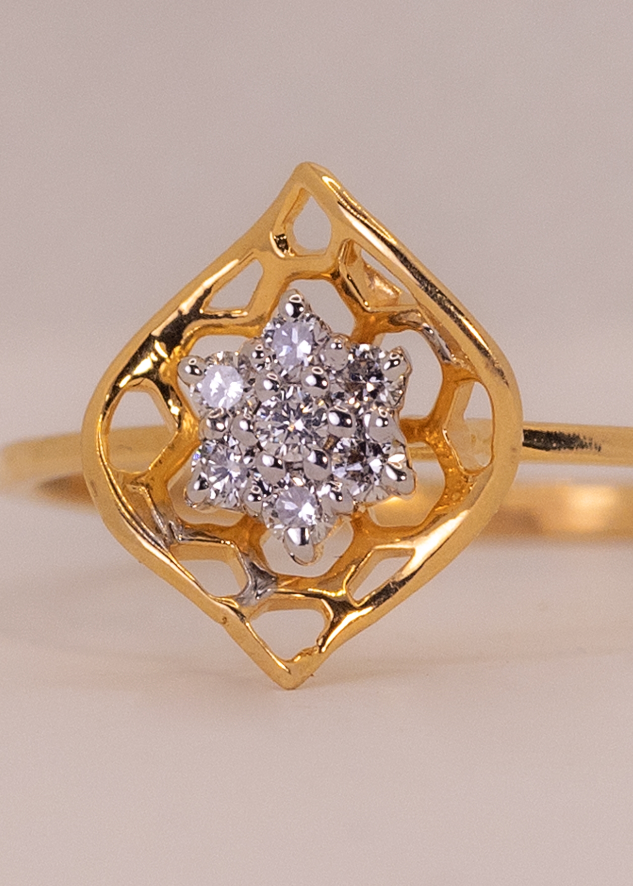 Yellow Gold Flower Finger Ring