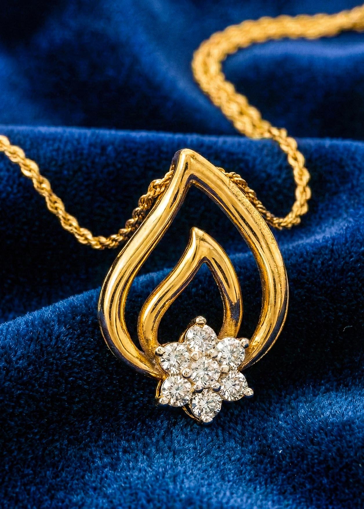 MiAmor Double Heart Necklace