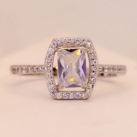 Silver Aura Solitaire Finger Ring