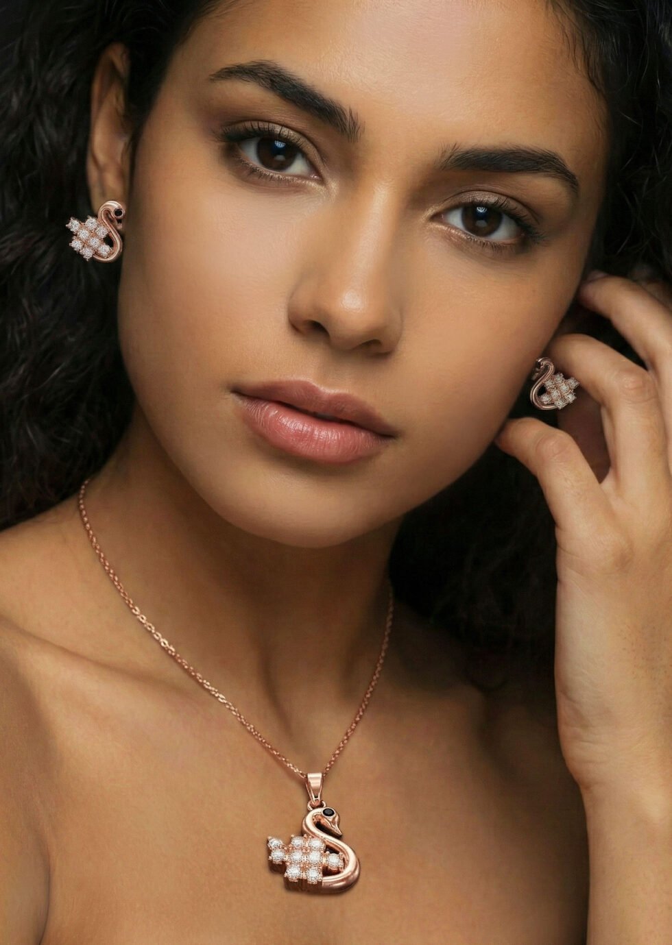 Swan Love Silver Pendant Set by Alankri